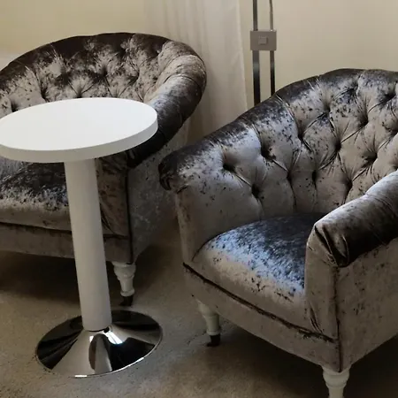 לינה וארוחת בוקר Stilvolles Gastezimmer נירנברג